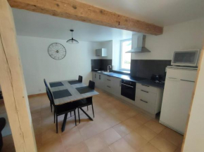 Gîte chaleureux au cœur du village